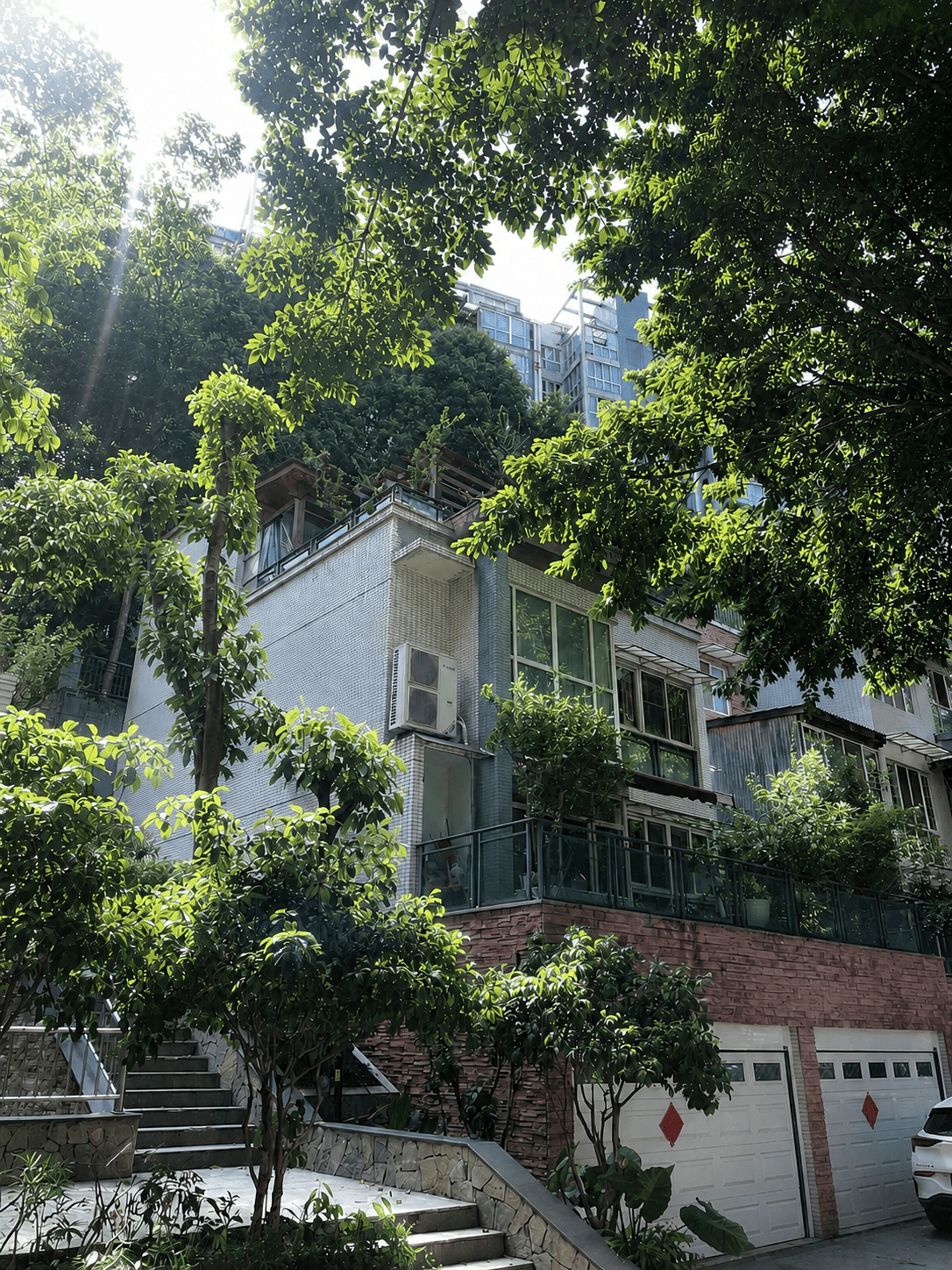 南平岛居岁月从容升级：小小岛老别墅加装蒂升悦行款电梯